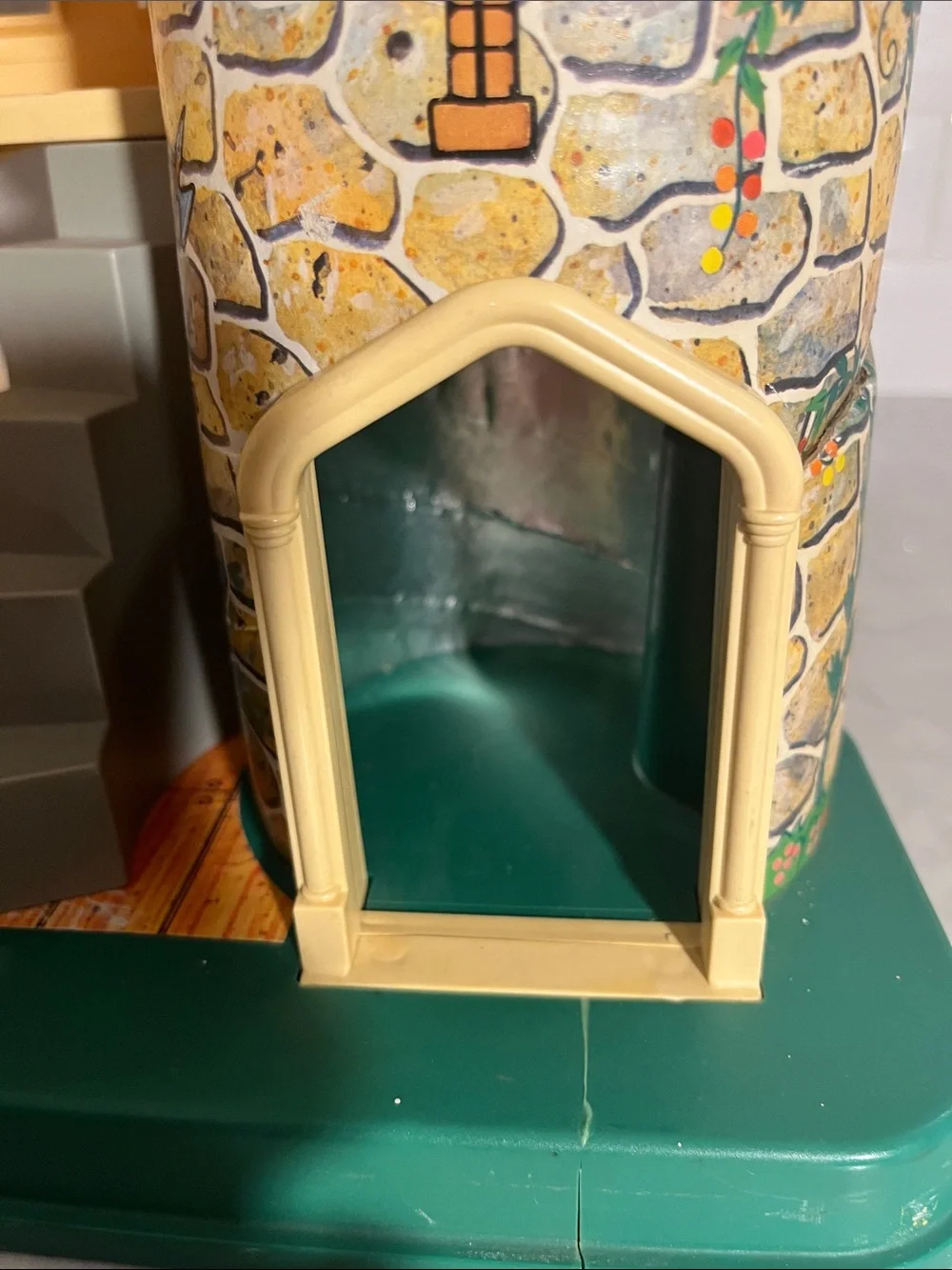 Vintage Fisher Price Play Family Castle #993 Rare